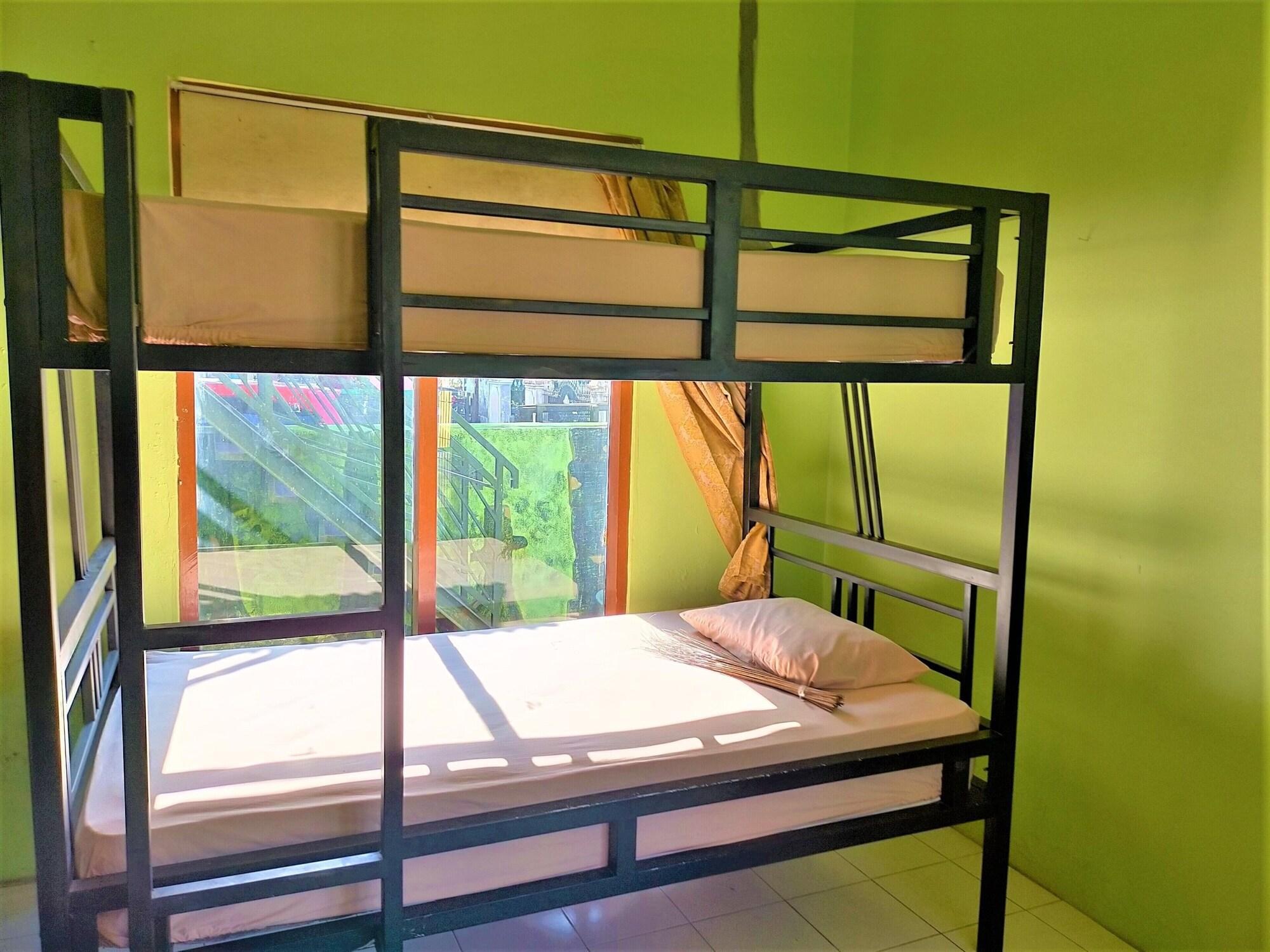 Gandrung City Hostel Banyuwangi  Exterior photo